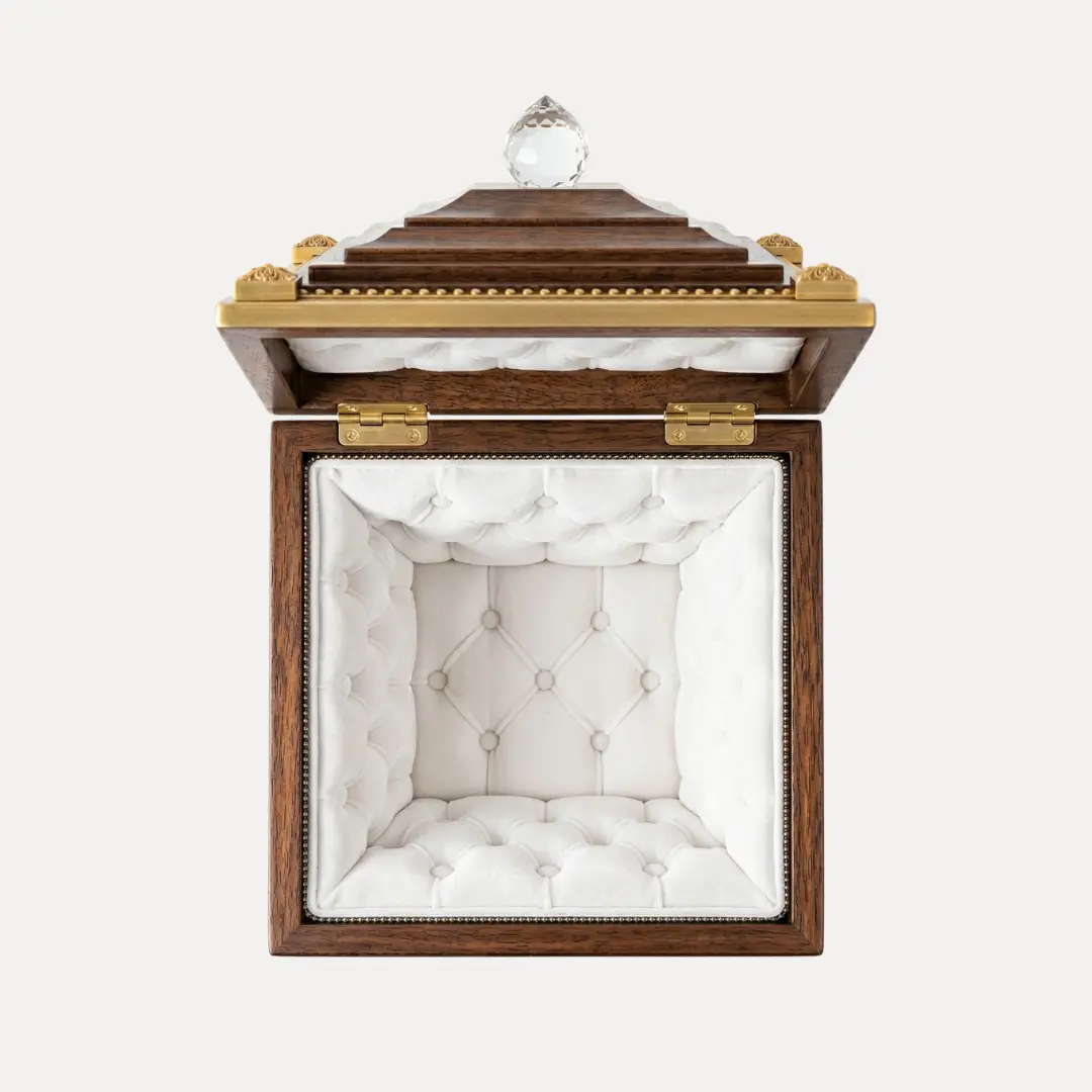Trono de la Memoria: Distinción imperecedera - Imagen 3